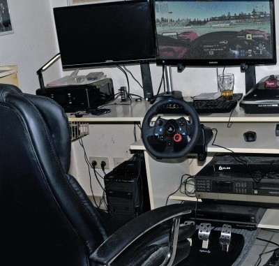 Sim Racing.jpg