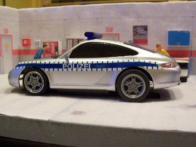 P911-Polizei 002.jpg