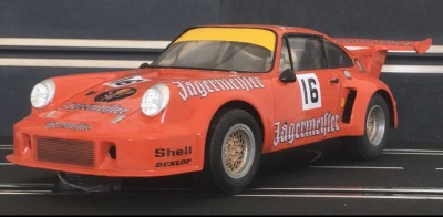 Carrera RSR #16 Jägermeister 1020.JPG